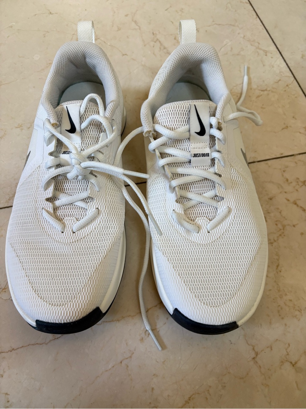Nike White and Black Women’s Athletic Running Shoes, never worn